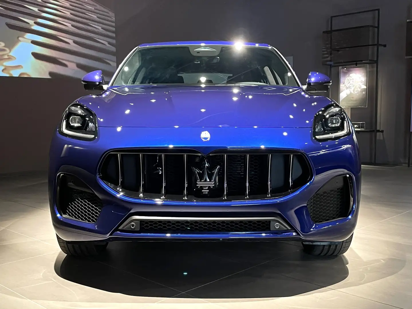 Maserati Grecale GT Hybrid 300 CV Blu/Azzurro - 2