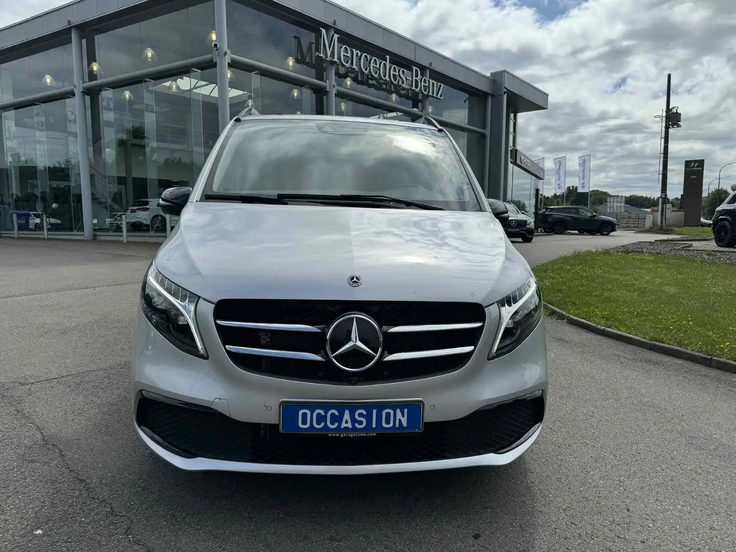 Mercedes-Benz V 300 V300d  Avantgarde - 7 PLACES - UTILITAIRE POSSIBLE Argent - 2
