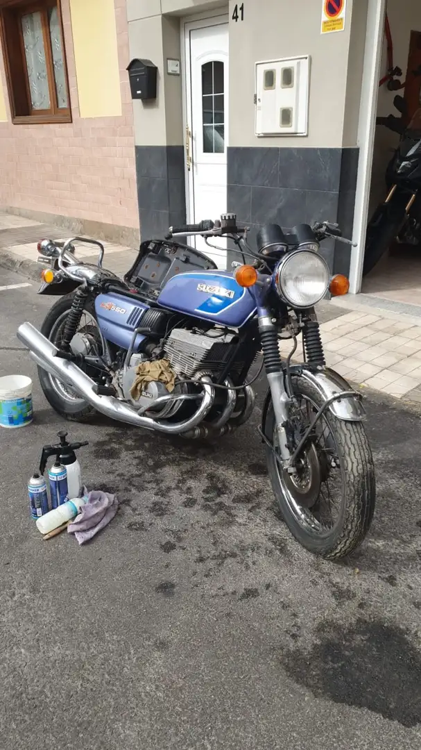 Suzuki GT 550 Blauw - 2