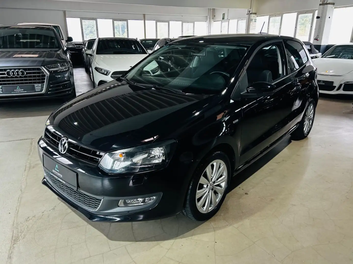Volkswagen Polo V Match *Pano*Pdc*Shz* Schwarz - 2
