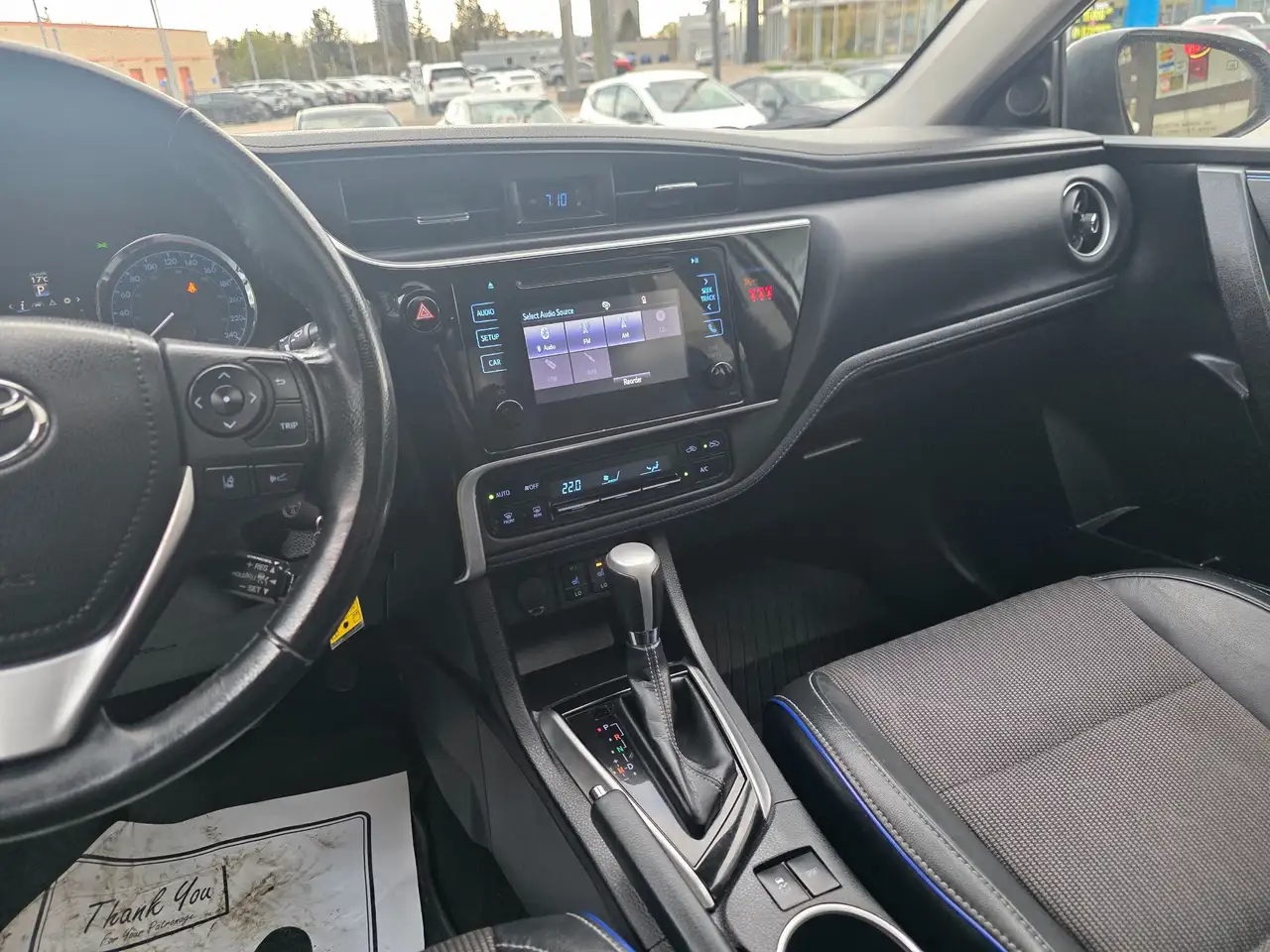 Toyota Corolla снимка Toyota Corolla