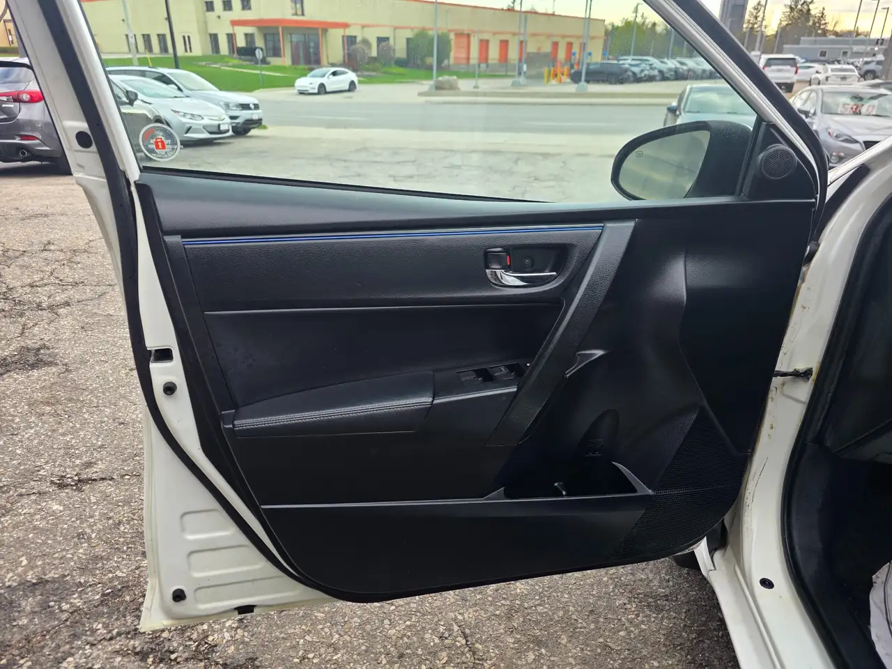 Toyota Corolla снимка Toyota Corolla