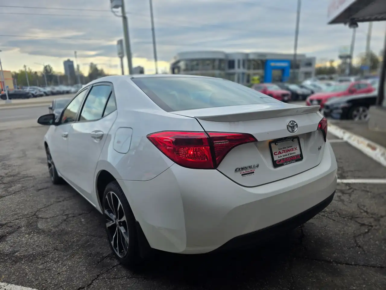 Toyota Corolla снимка Toyota Corolla