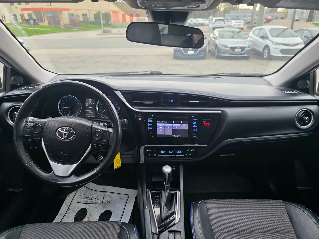 Toyota Corolla снимка Toyota Corolla