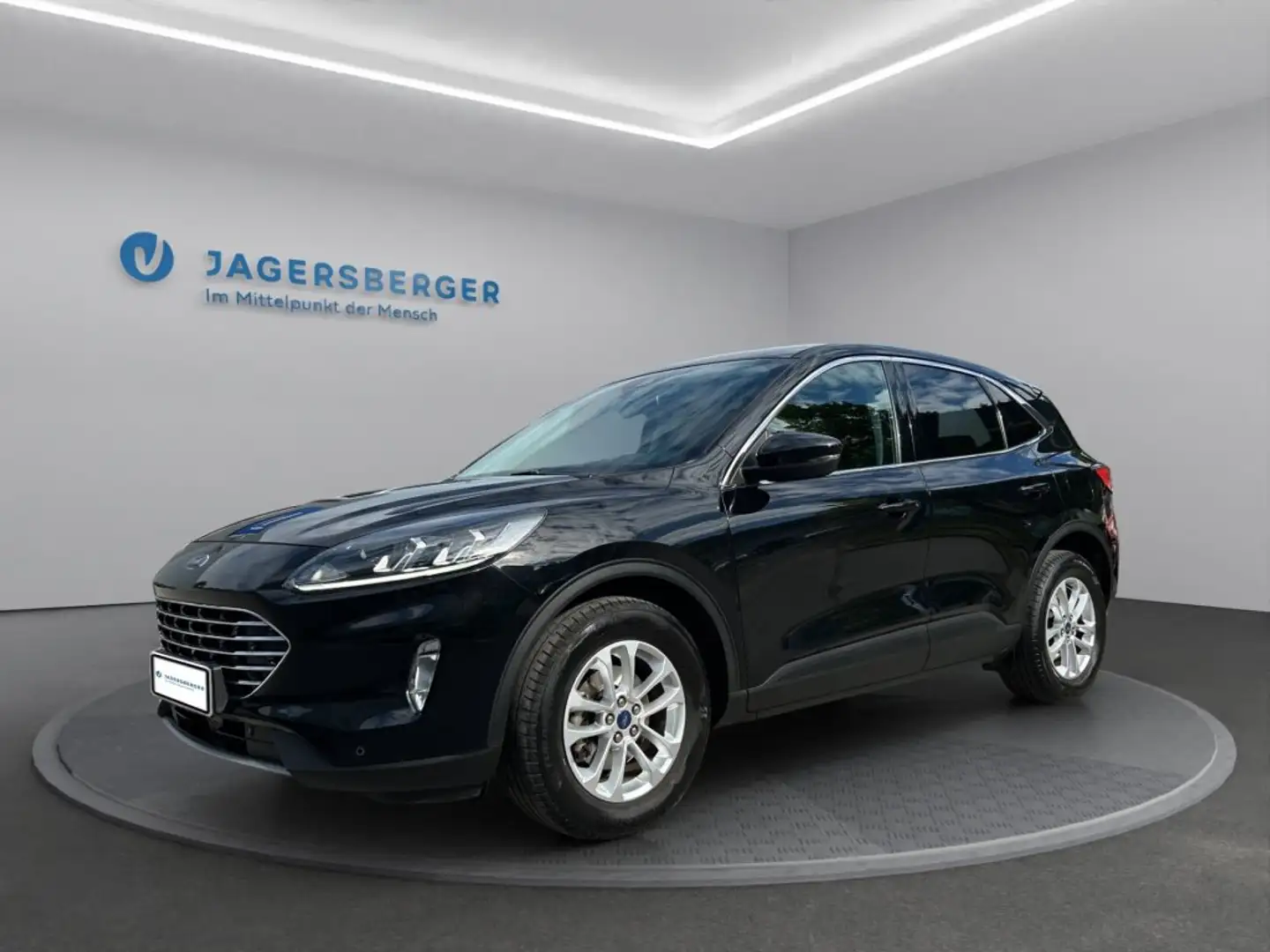 Ford Kuga Titanium 1,5EBlue 120PS Aut. Schwarz - 1