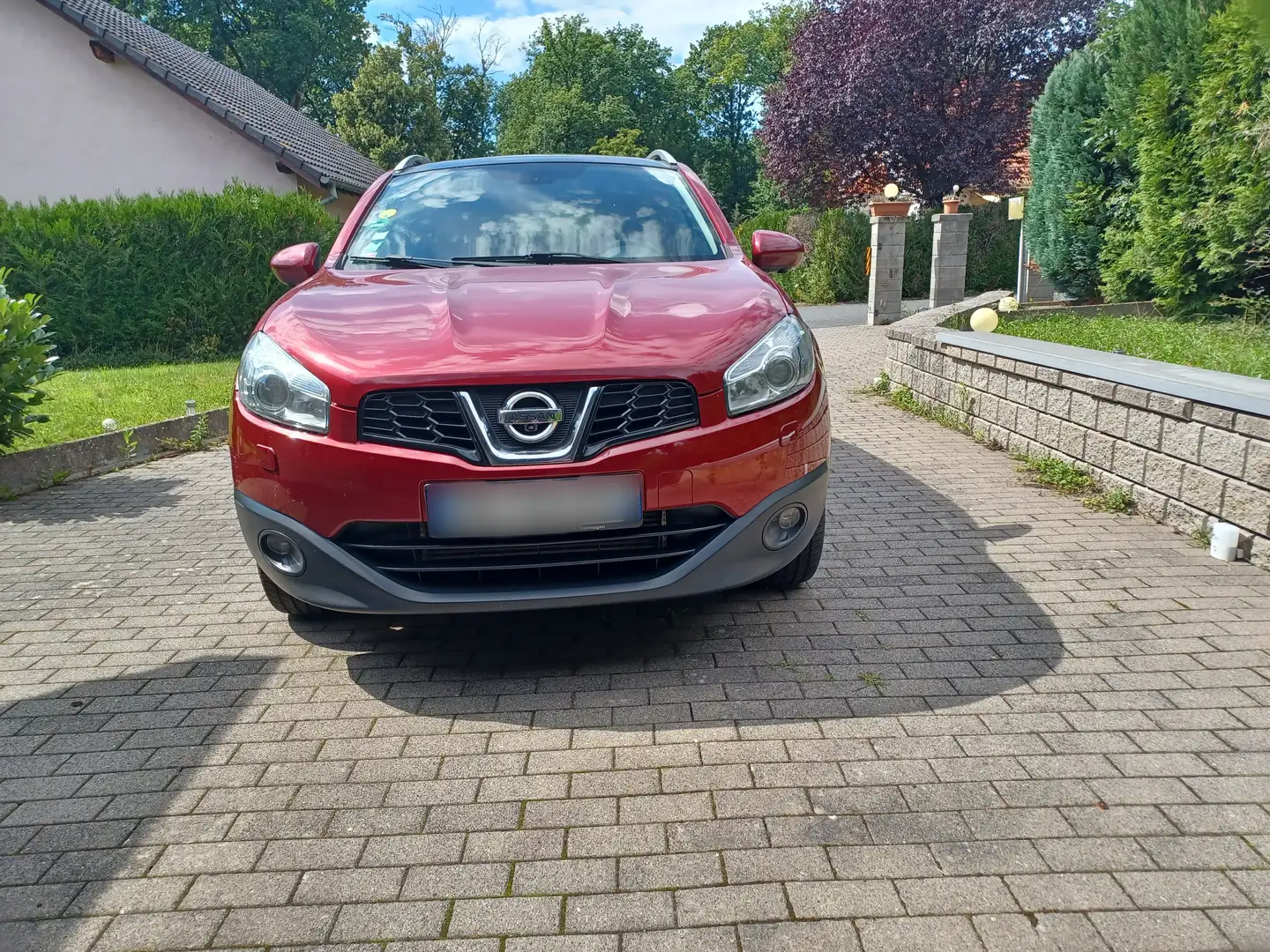 Nissan Qashqai Qashqai Diesel 1.6 dCi DPF Start/Stop tekna Červená - 1