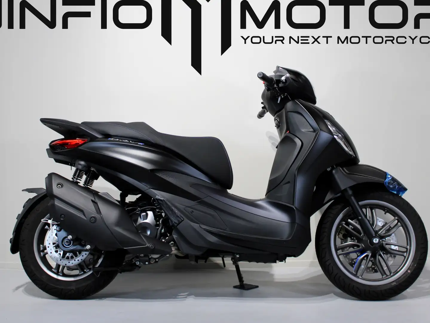 Piaggio Beverly 400 s - 1