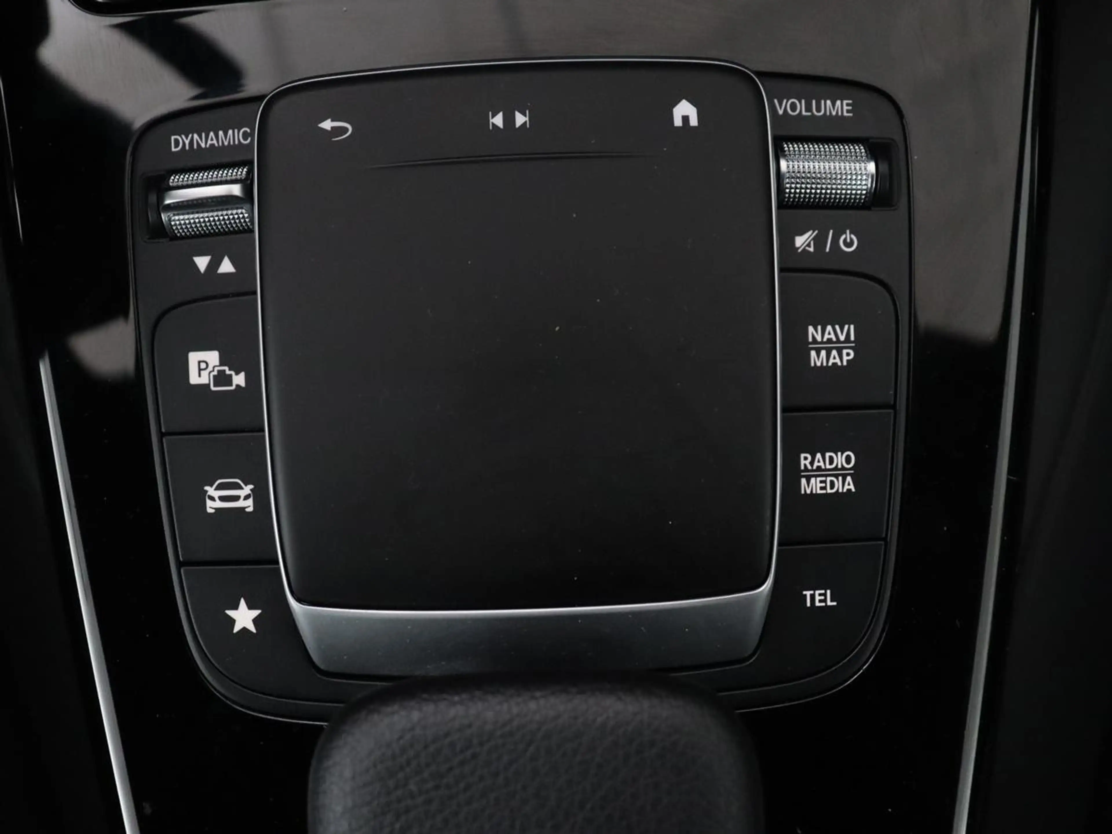 Mercedes-Benz CLA 200 Shooting Brake Business Solution Luxury | Panorama — photo 37
