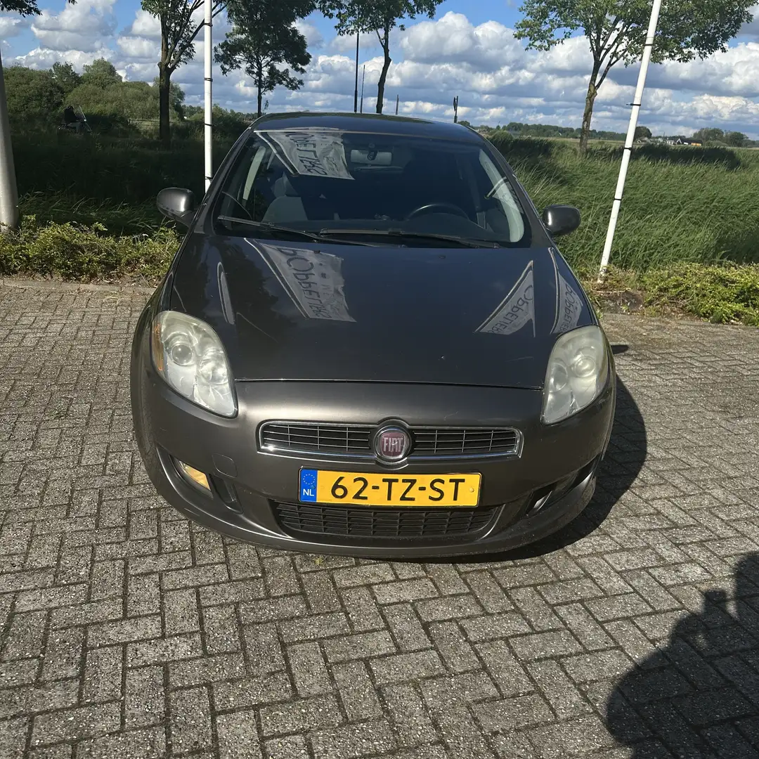 Fiat Bravo 1.4 Dynamic Grijs - 1