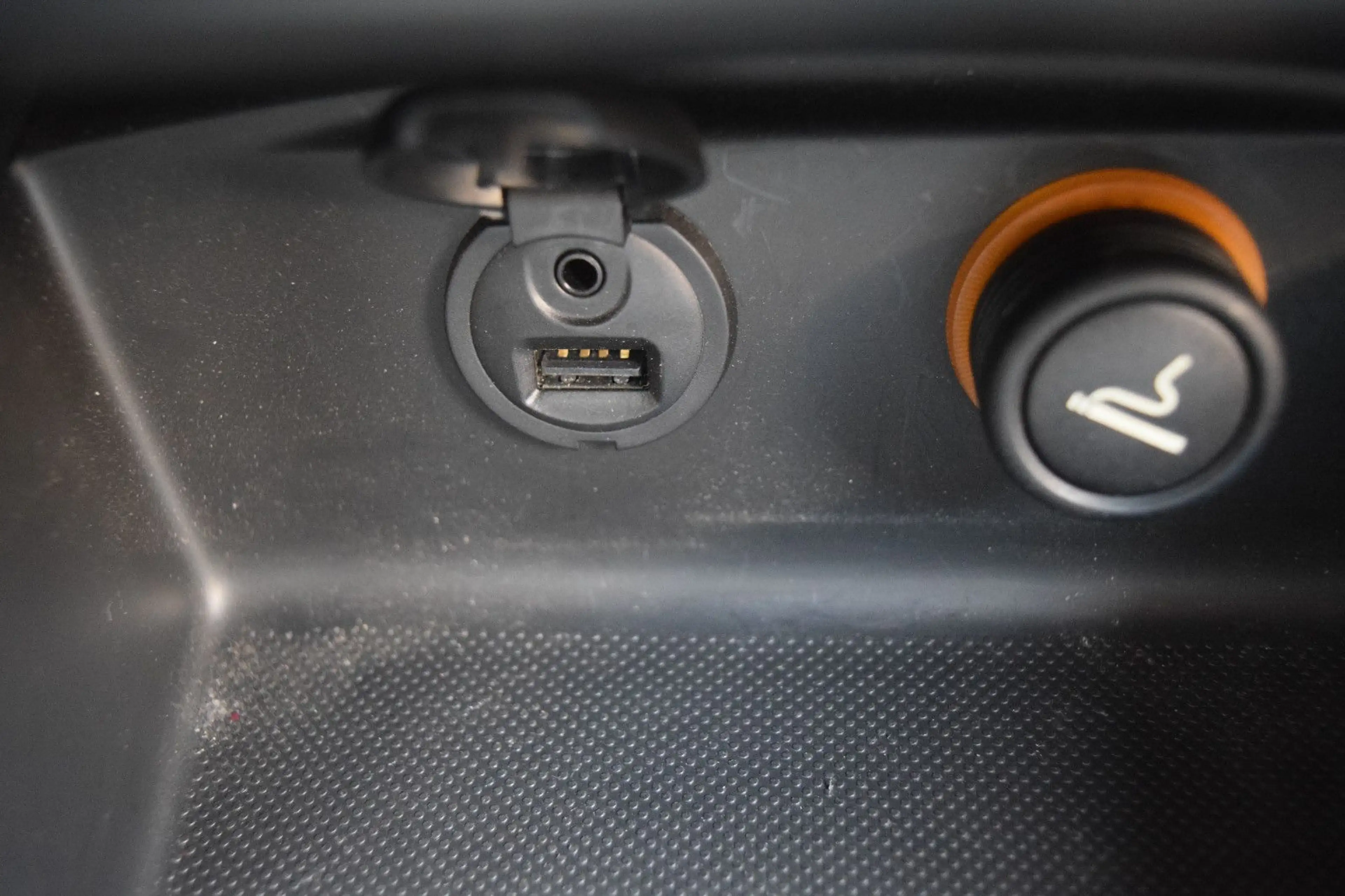 Citroen C4 KLIMAAUTOMATIK, MASSAGESITZ, PDC — photo 12