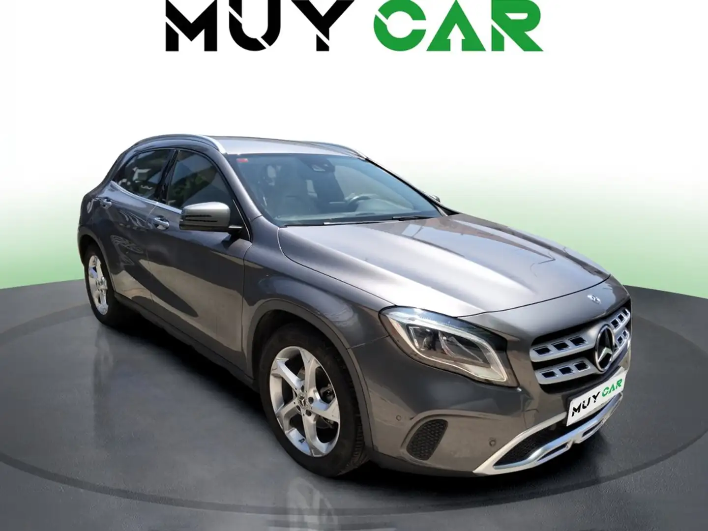 Mercedes-Benz GLA 200 200d Gris - 1