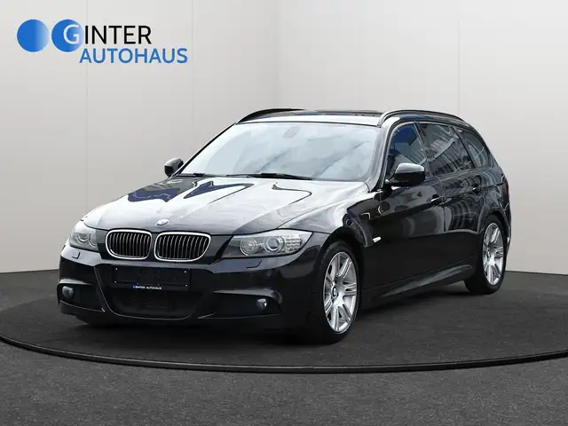 BMW 325 d Touring M / Sportpaket*AHK*Bi-Xenon*PDC*