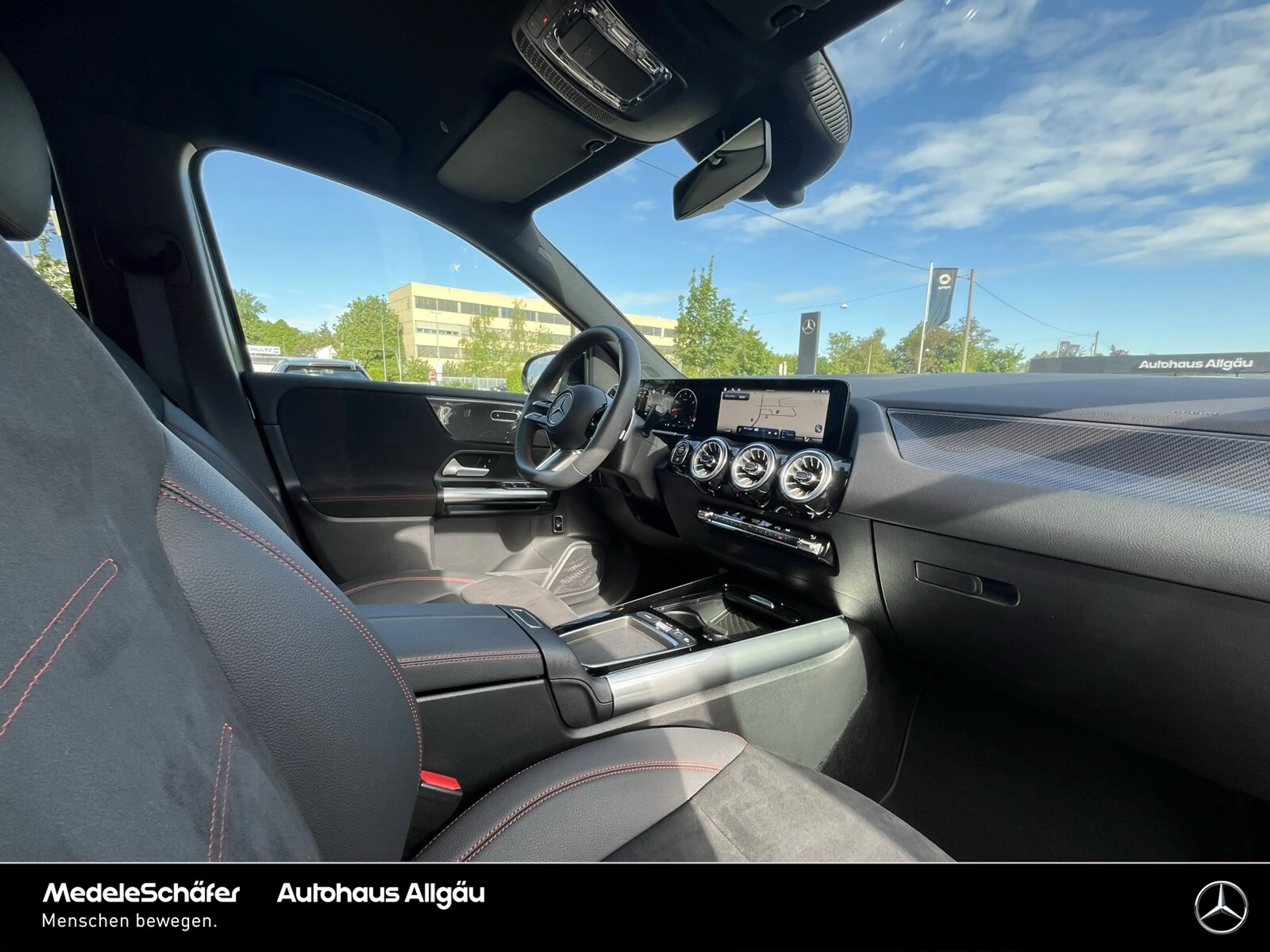 Mercedes-Benz B 200 B 200 AMG Night Fahr-Assistenz HuD 360 Multibeam — photo 14