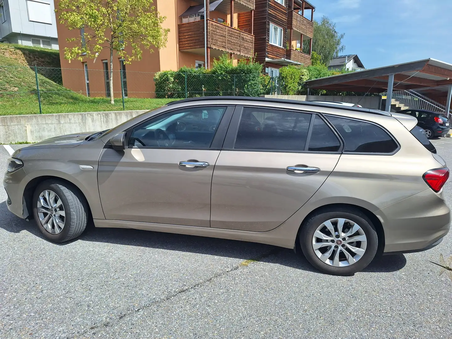 Fiat Tipo Tipo 1,4 95 Easy Easy Braun - 2