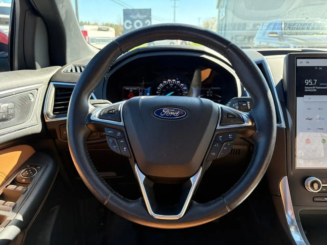 Ford Edge снимка Ford Edge