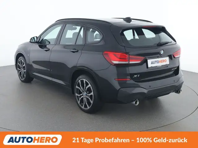 BMW X1 view 4