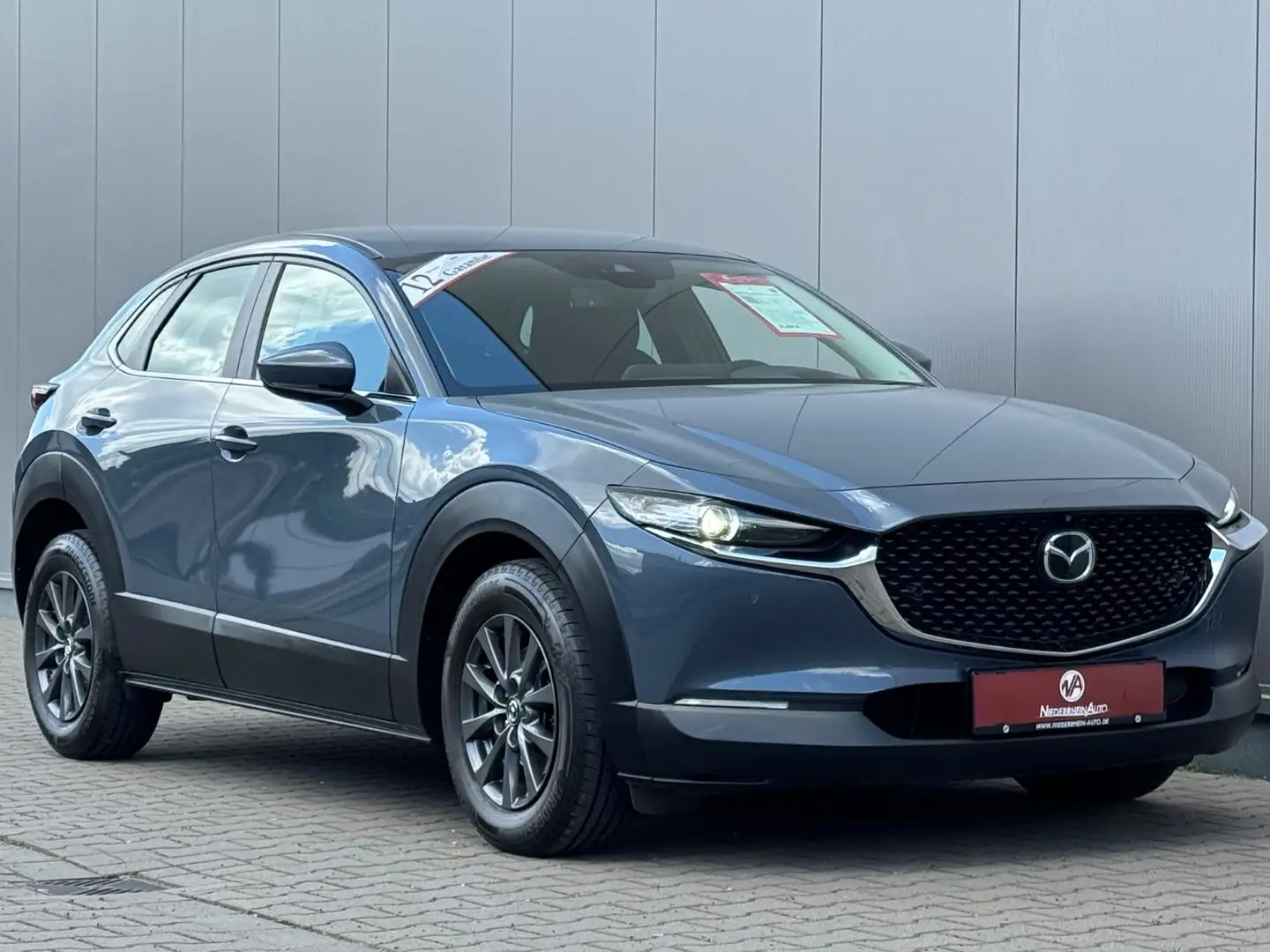 Mazda CX-30 Selection Aut.Navi Key HUD DAB Spur.TotWin Grau - 2