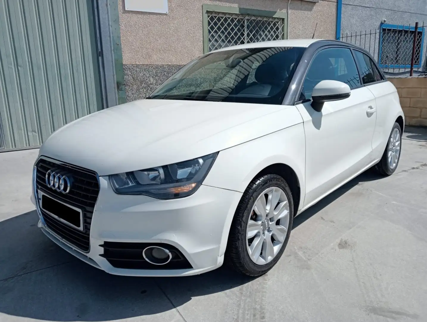 Audi A1 1.6TDI Ambition Blanco - 1