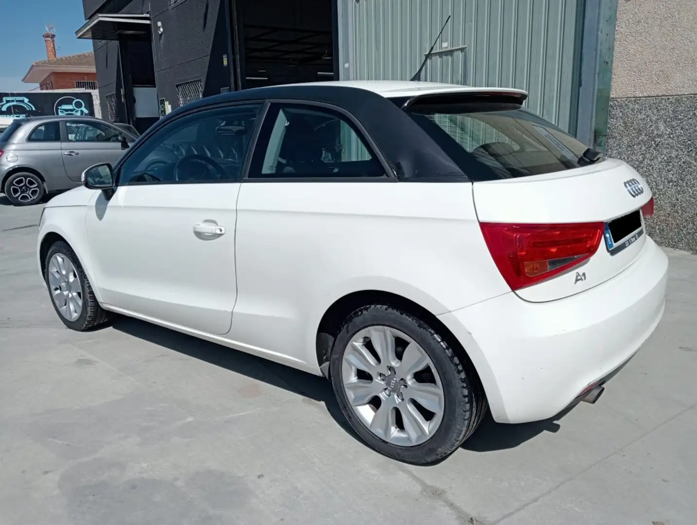 Audi A1 1.6TDI Ambition Blanco - 2