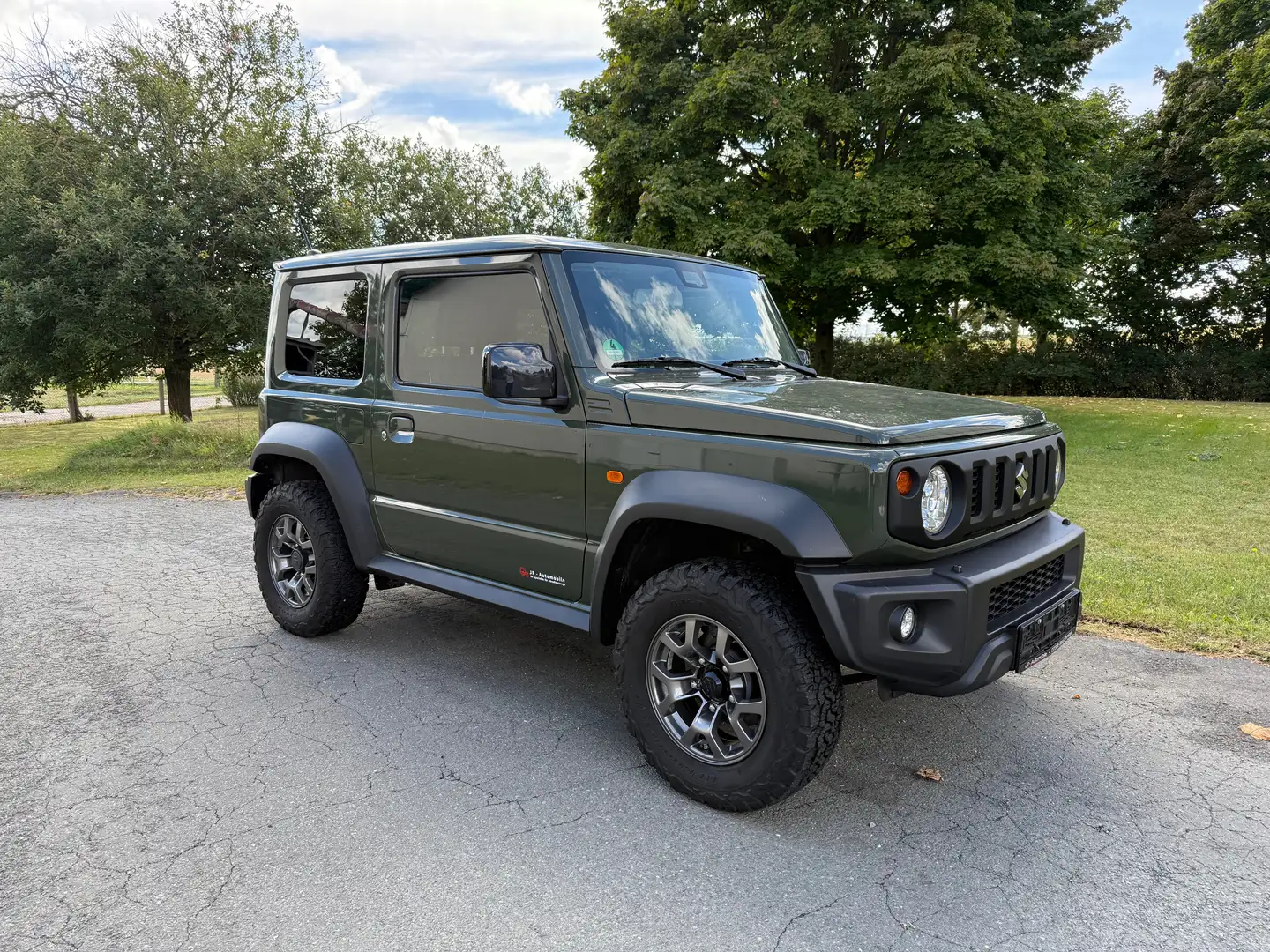 Suzuki Jimny 1.5 ALLGRIP Comfort+ LED 4 Sitze GJ 4x4 Navi LED Grün - 2