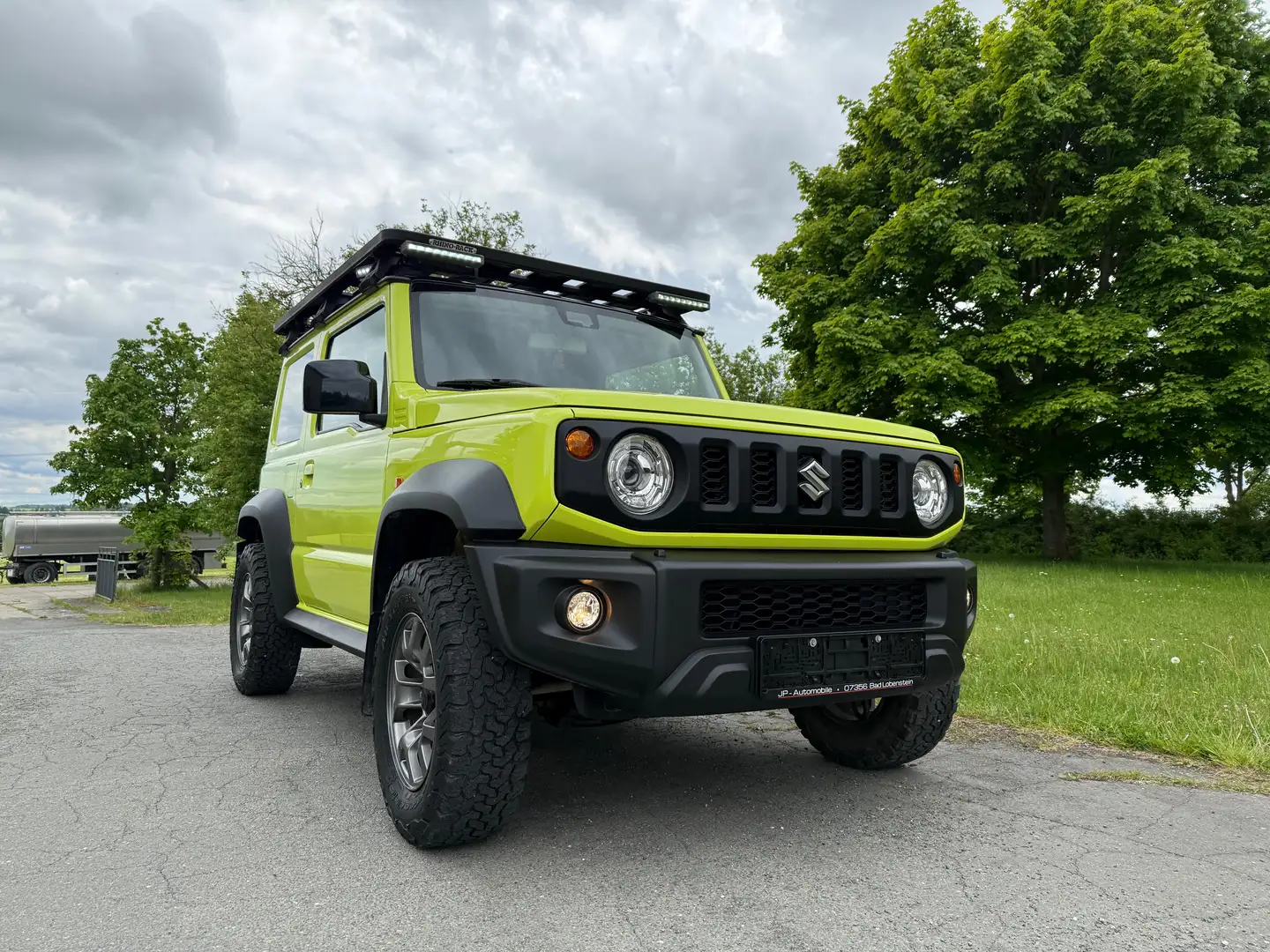 Suzuki Jimny 1.5 ALLGRIP Comfort+ LED 4 Sitze GJ 4x4 Navi LED Verde - 1