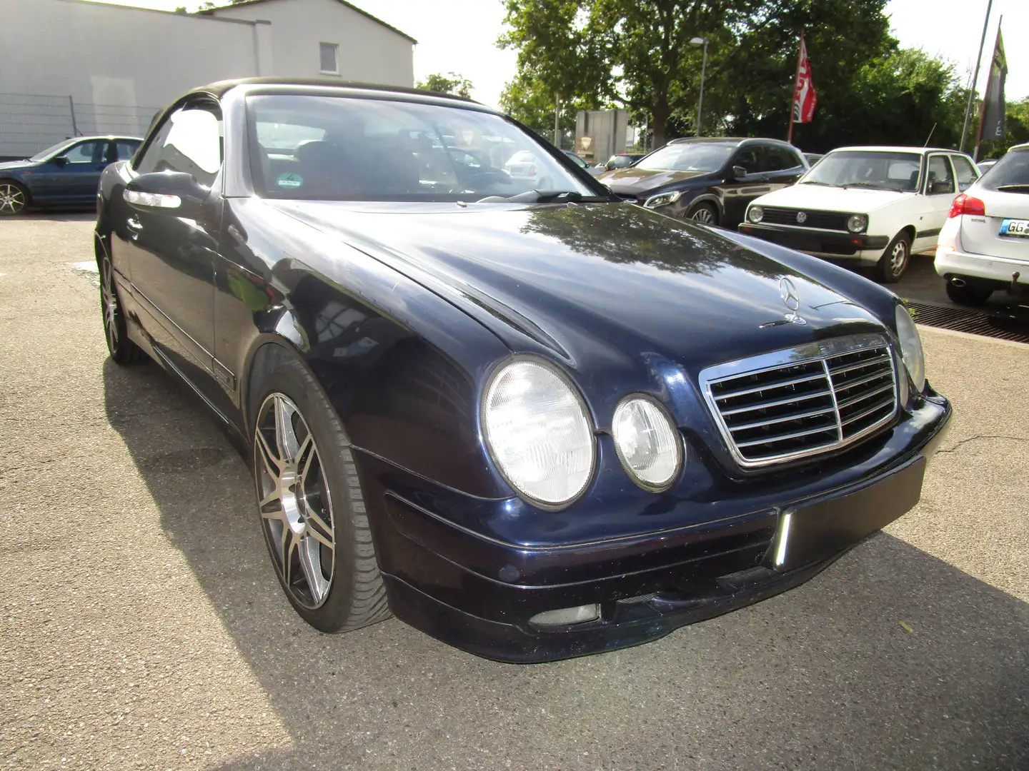 Mercedes-Benz CLK 200 Eleg.Cabrio/guter Zustand/18 Zoll/TÜV 07.2026 Albastru - 1