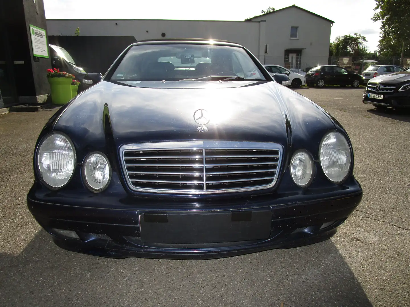 Mercedes-Benz CLK 200 Eleg.Cabrio/guter Zustand/18 Zoll/TÜV 07.2026 Albastru - 2