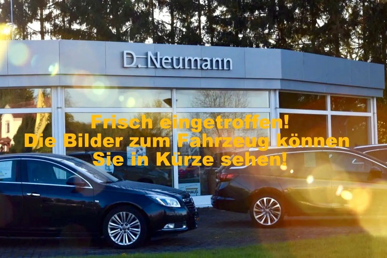Volkswagen Touran "Comfortline"LED*Kamera*NAVI*Massage*8-fac Argent - 1