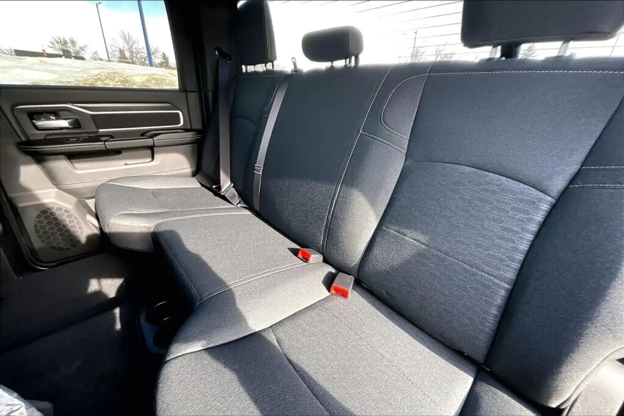 RAM 3500 снимка RAM 3500