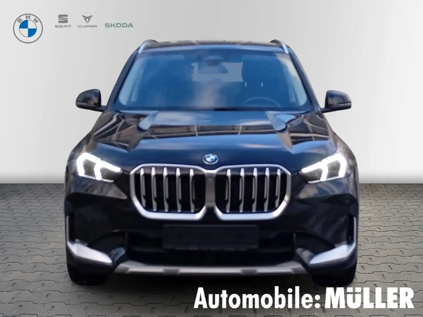 BMW X1 sDrive18i xLine*Keyless*HuD*LED*Aktivsitz* Schwarz - 2