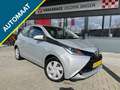 Toyota Aygo 1.0 VVT-i X-PLAY AUTOMAAT + AIRCO/CAMERA/PDC 67.00 Gris - thumbnail 1