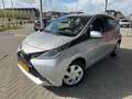 Toyota Aygo 1.0 VVT-i X-PLAY AUTOMAAT + AIRCO/CAMERA/PDC 67.00 Gris - thumbnail 18