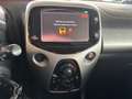 Toyota Aygo 1.0 VVT-i X-PLAY AUTOMAAT + AIRCO/CAMERA/PDC 67.00 Gris - thumbnail 13