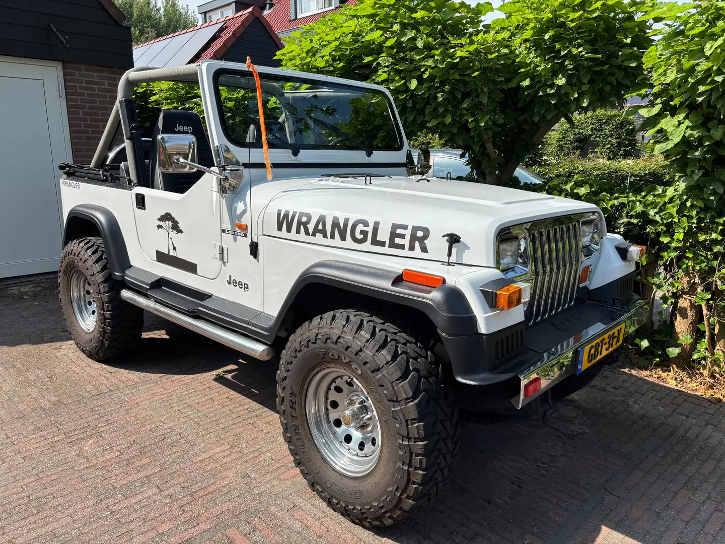 Jeep Wrangler Wrangler 2.5 Laredo softtop en hardtop Blanc - 1