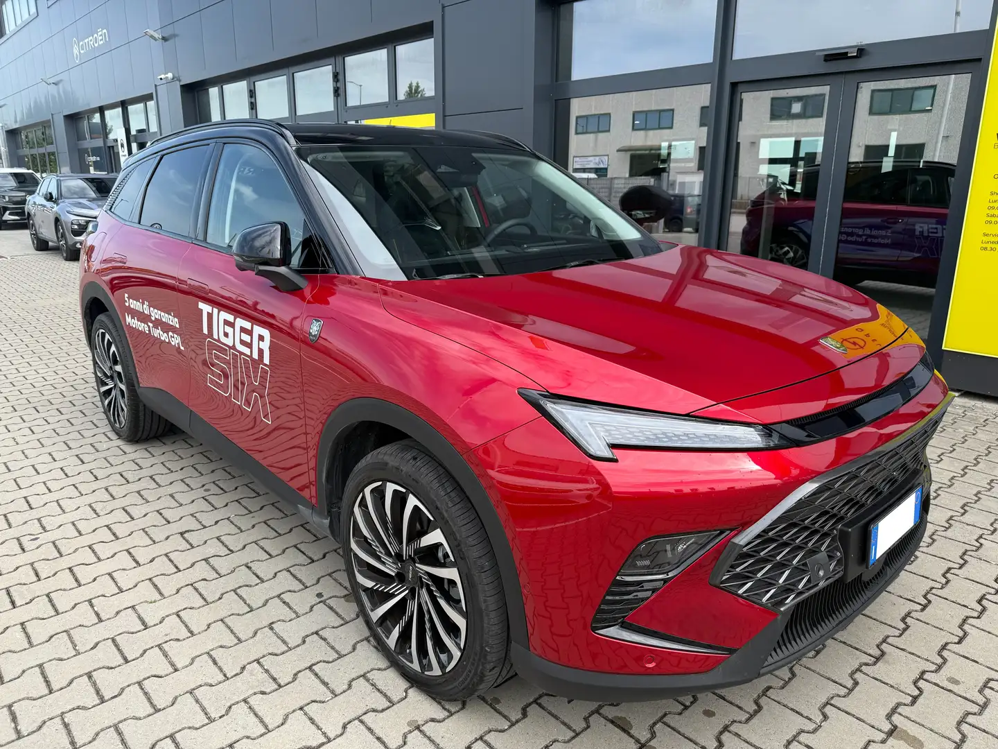Tiger Six Six 1.5 Gpl 167cv 7dct Rood - 1