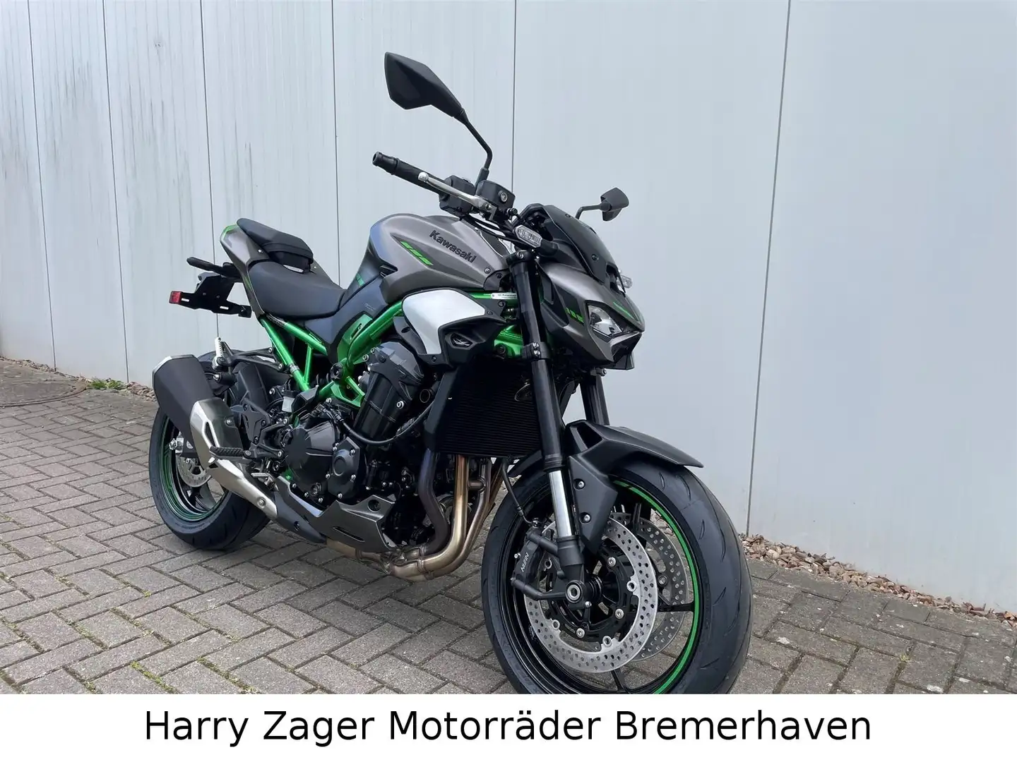 Kawasaki Z 900 800,- Starterbonus sichern! Verde - 1