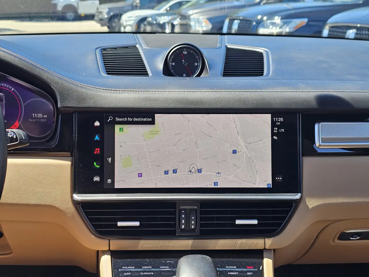Porsche Cayenne снимка Porsche Cayenne