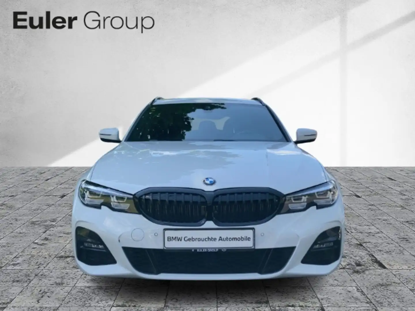 BMW 318 i Touring M-Sport Navi DigiCockpit LED Klimaautom Weiß - 2