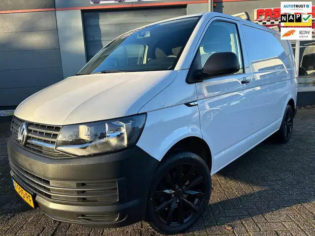 Volkswagen T6 Transporter 2.0 TDI 2018  3 PERS NAP 1e EIGE CARPLAY NAVI ANDR