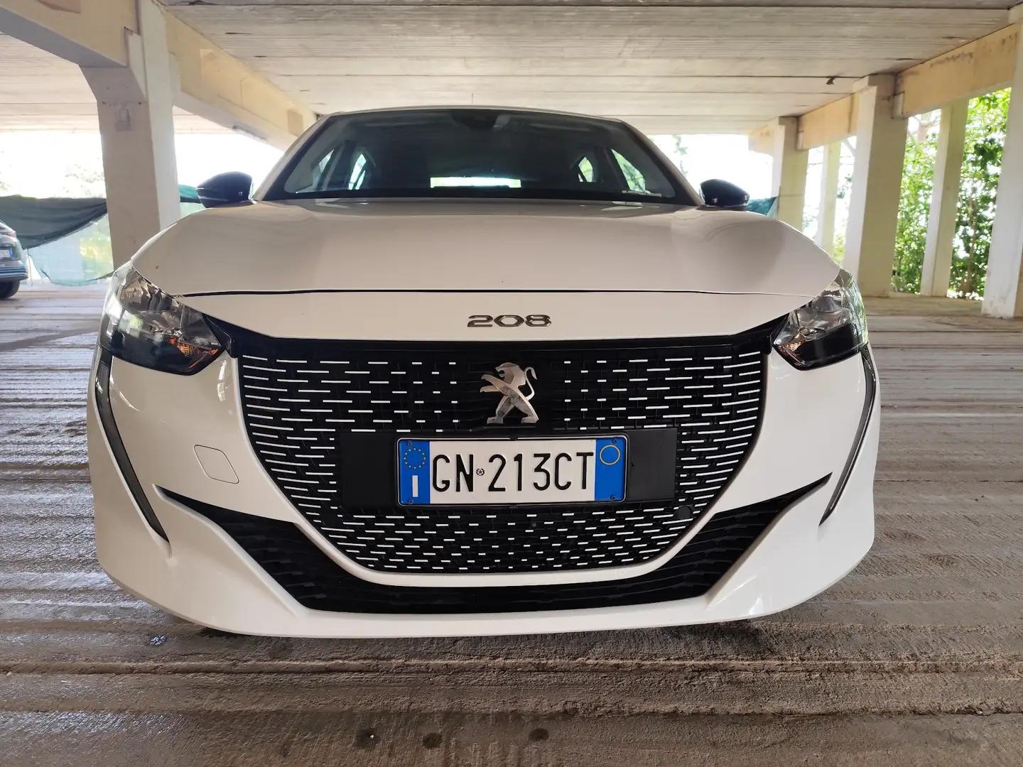 Peugeot 208 e-208 GT 100kW - 1