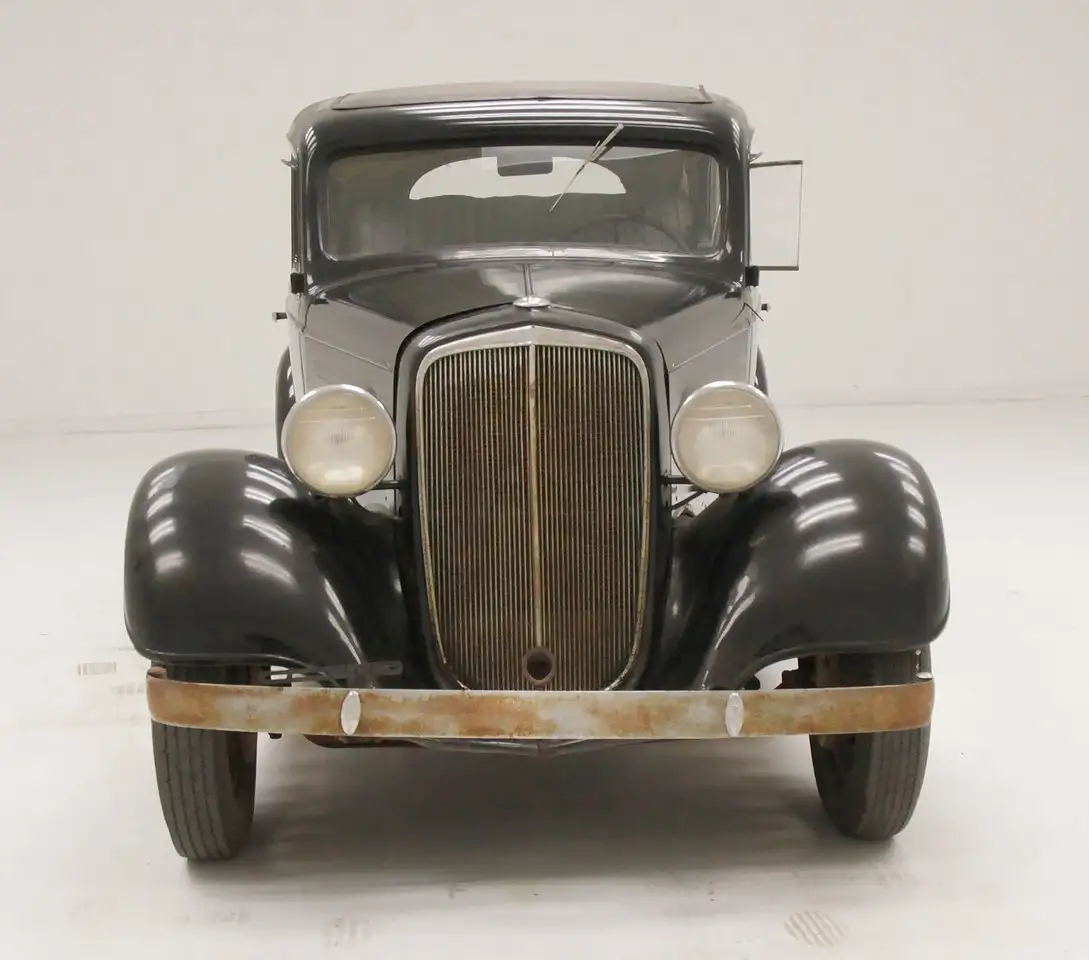 Chevrolet EC Standard 2 Door Sedan, foto 7