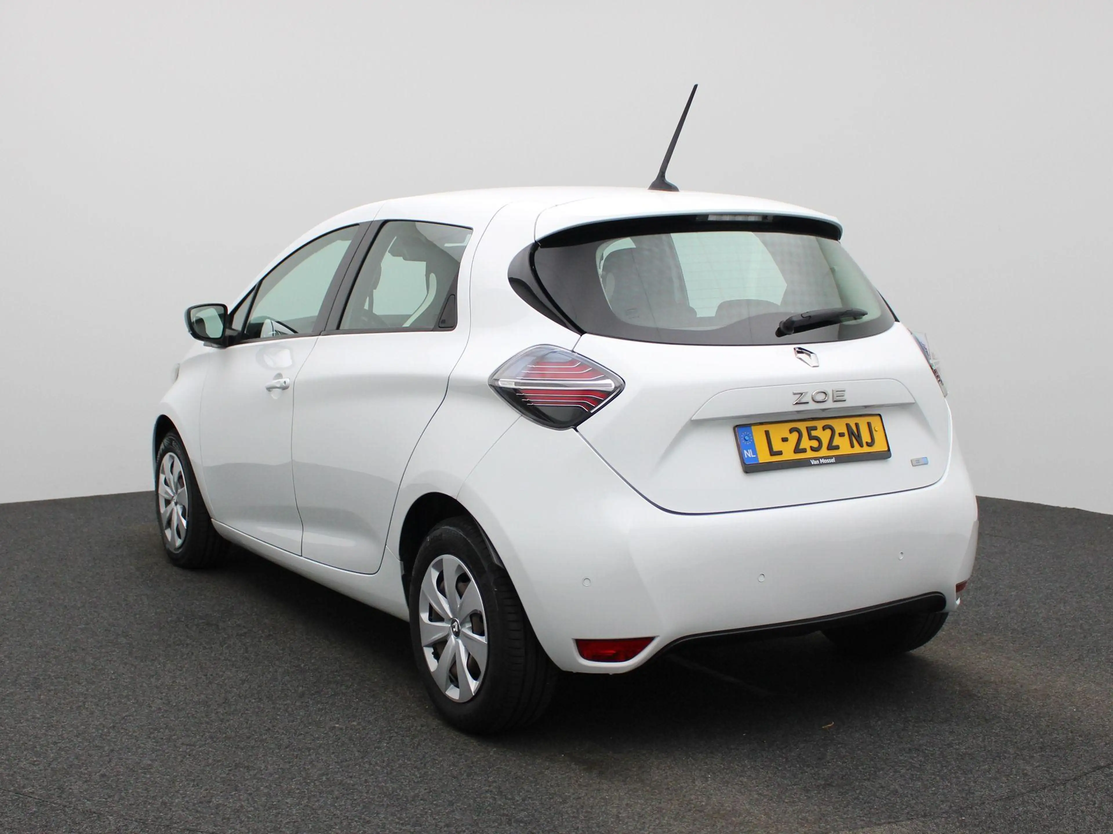 Renault ZOE R110 Life 52 kWh inclusief KOOPACCU | Automaat | N — photo 2