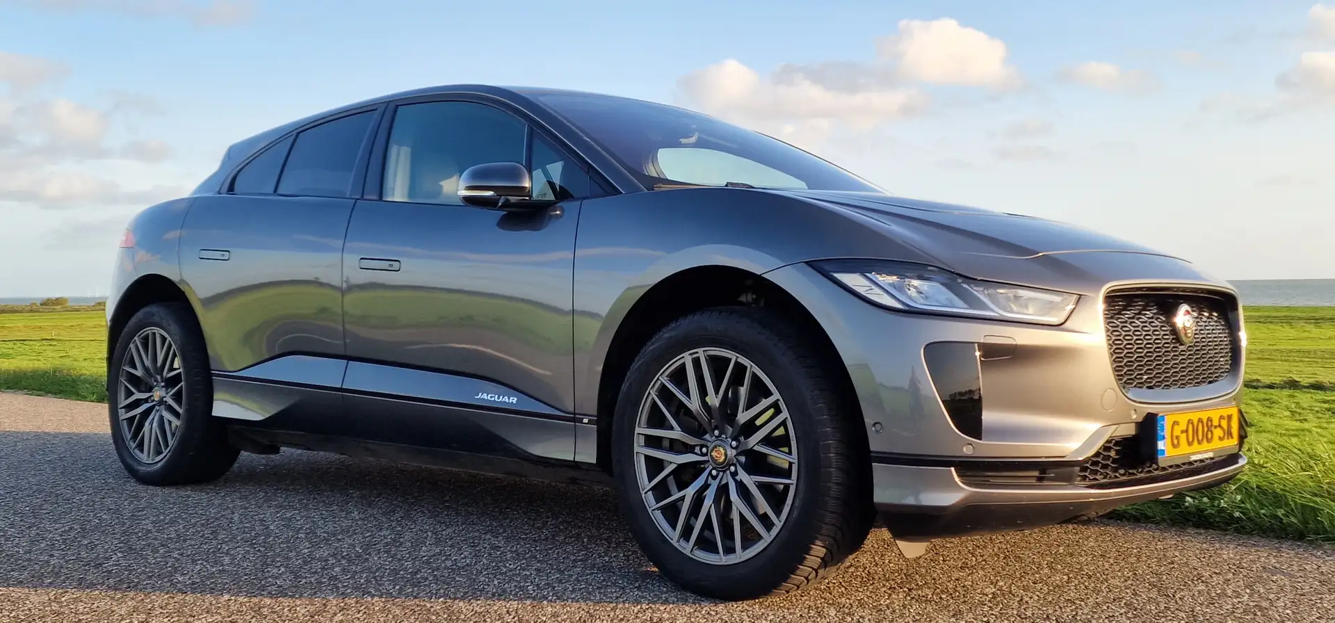 Jaguar I-Pace EV400 Bns Edition S siva - 2