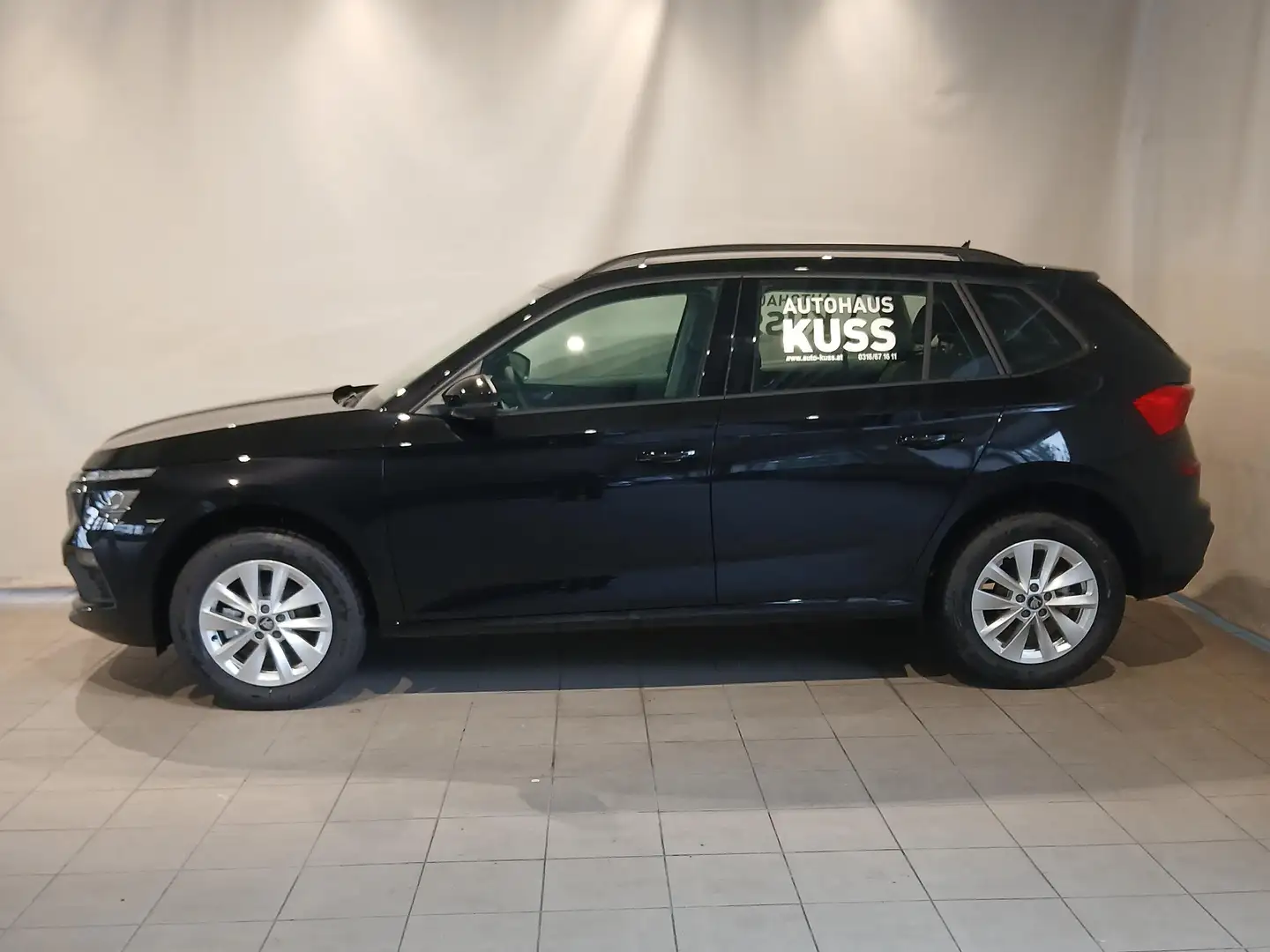 Skoda Kamiq Selection TSI Schwarz - 2