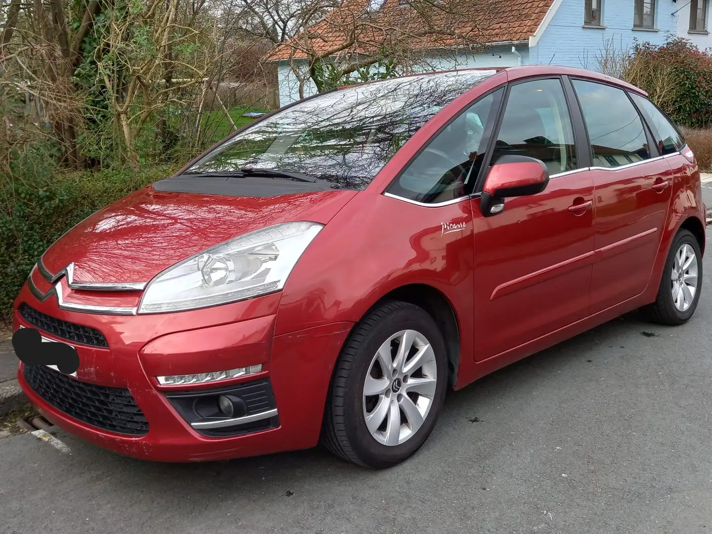 Citroen C4 Picasso 1.6 HDi Collection FAP Rood - 1