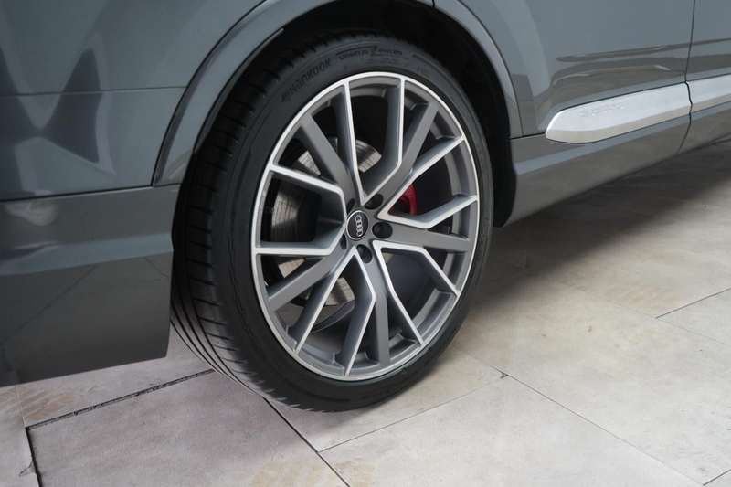 Audi SQ7 4.0 TDI quattro AHK/STHZ/HUD/Pano/Bose — photo 15