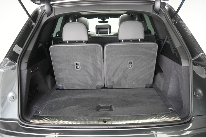Audi SQ7 4.0 TDI quattro AHK/STHZ/HUD/Pano/Bose — photo 7