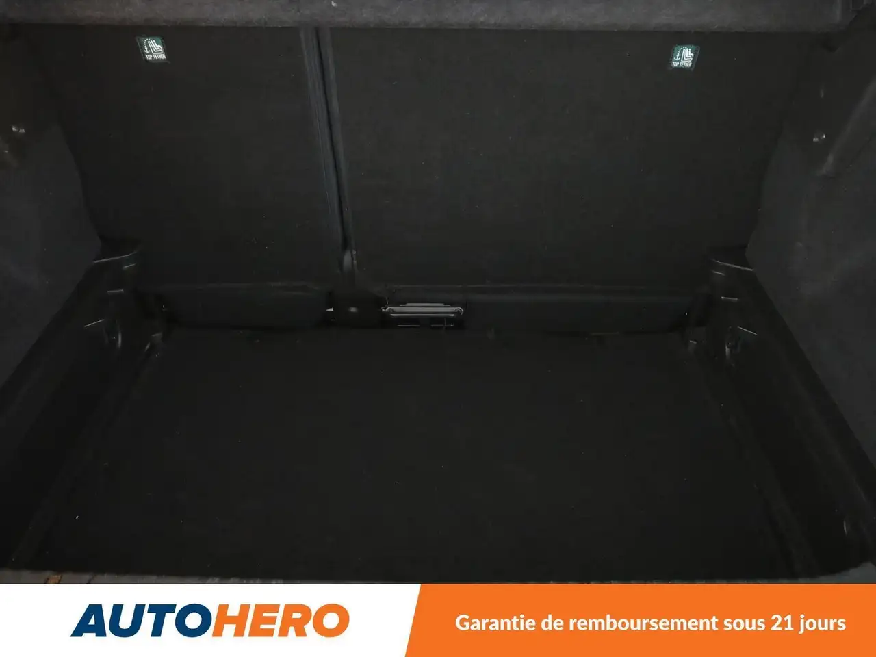 Renault Captur — photo 17
