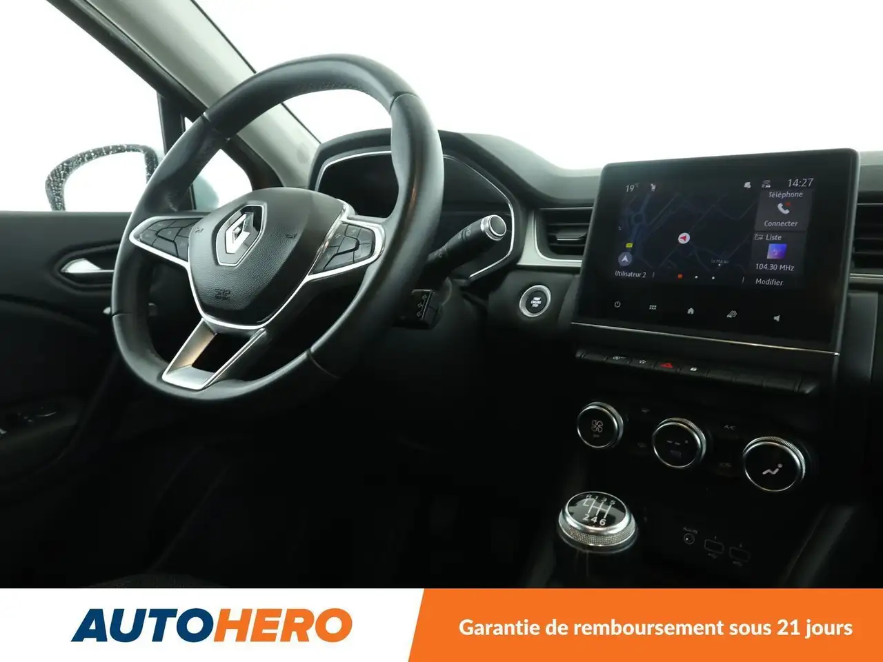Renault Captur — photo 13