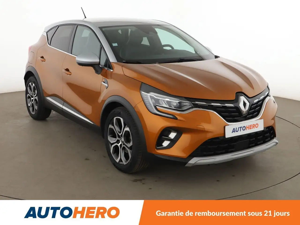 Renault Captur — photo 8